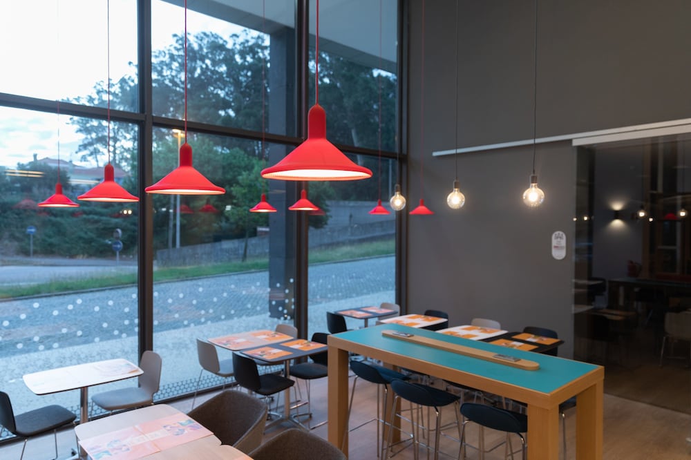 holiday inn express porto exponor by ihg