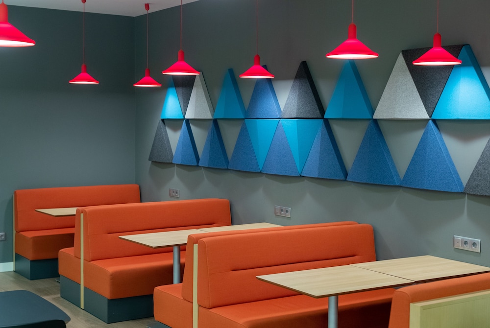 holiday inn express porto exponor by ihg