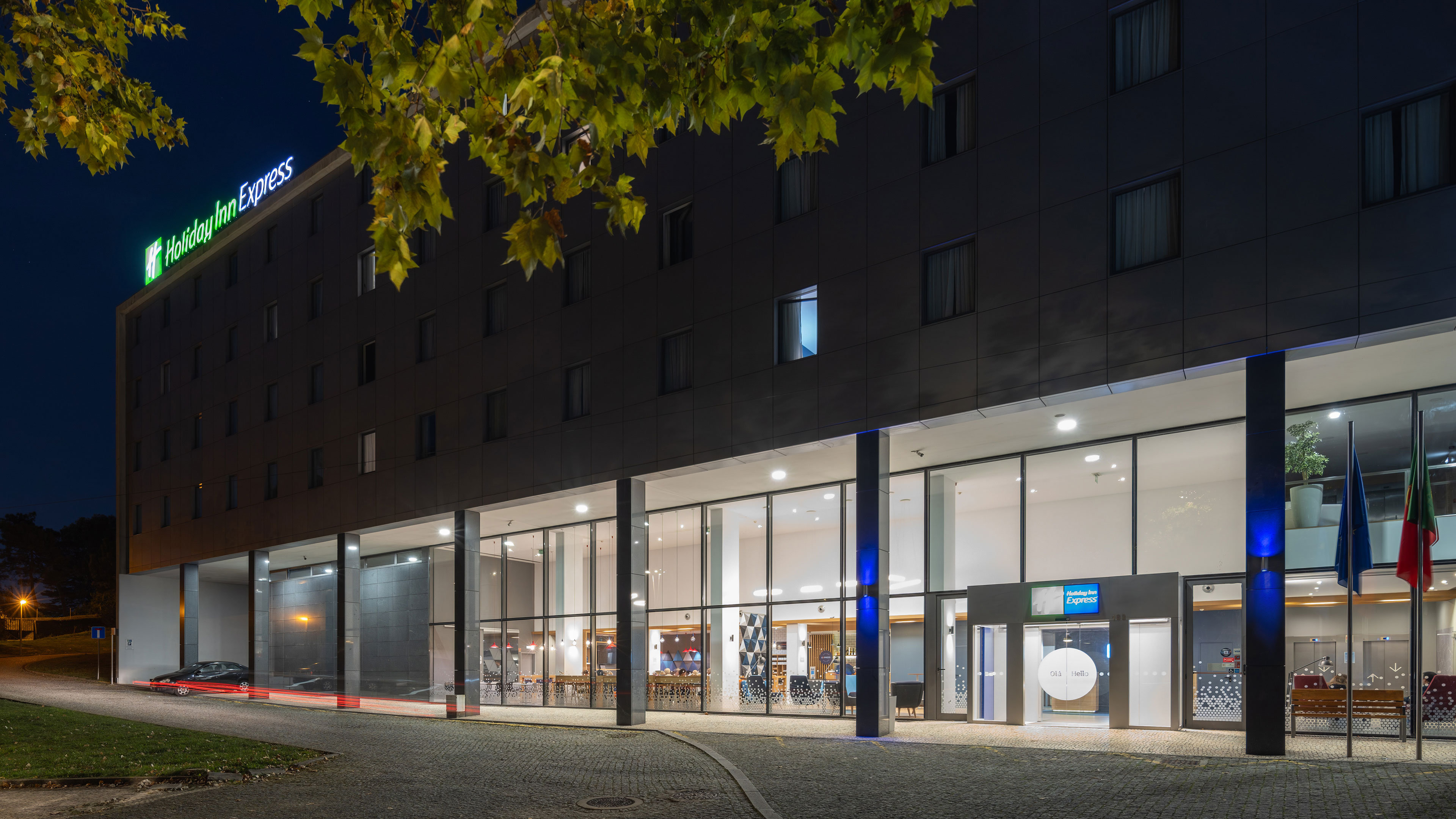 holiday inn express porto exponor by ihg