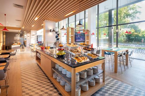 holiday inn express porto exponor by ihg