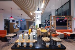 holiday inn express porto exponor by ihg