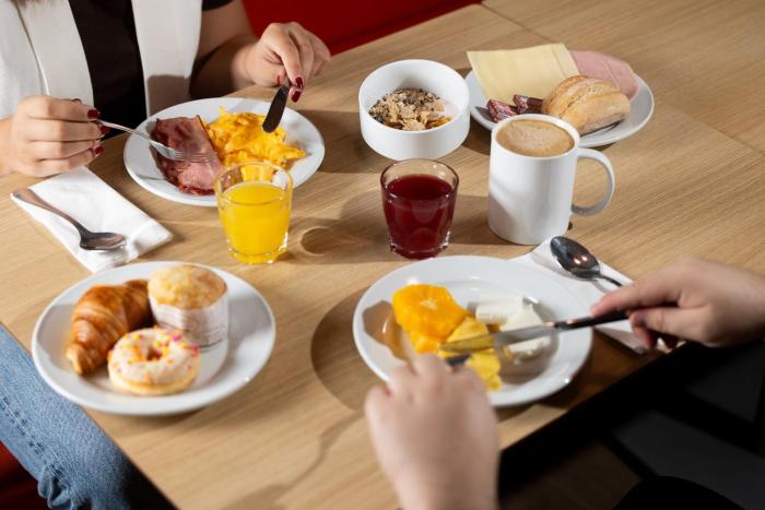 holiday inn express porto exponor by ihg