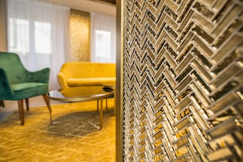 platinum residence boutique hotel