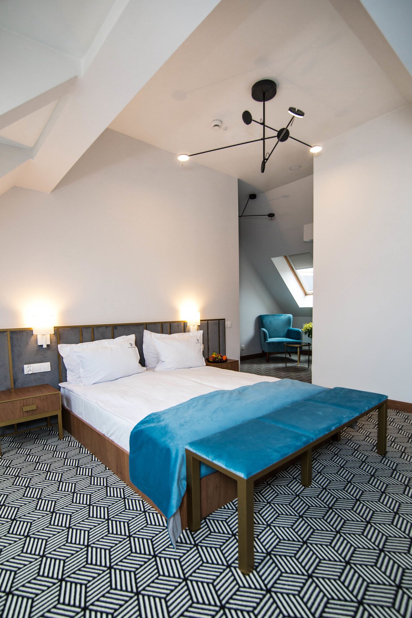 platinum residence boutique hotel