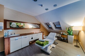 hotel miko ajki resort and spa