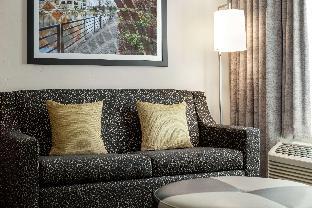 Hampton Inn & Suites Greenville-Downtown-Riverplace,Greenville - Spartanburg>>Greenville,3 star