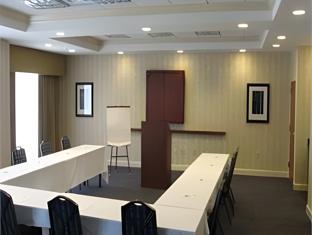 hampton inn and suites clinton i 26