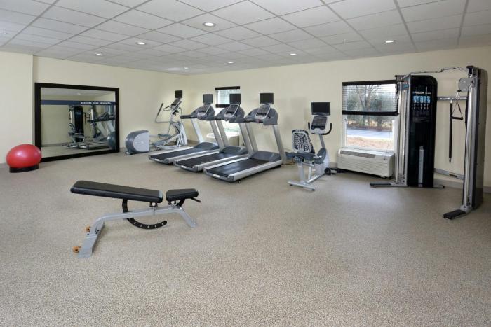 hampton inn and suites clinton i 26
