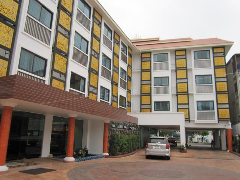 wangburapa grand hotel