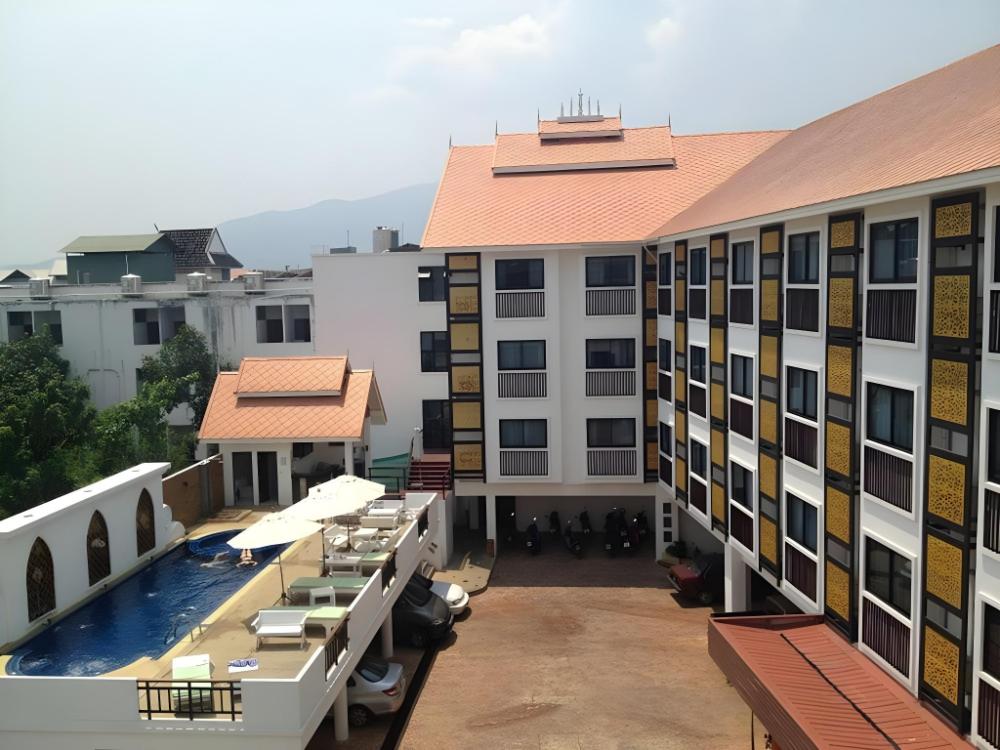 wangburapa grand hotel