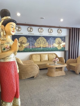 wangburapa grand hotel