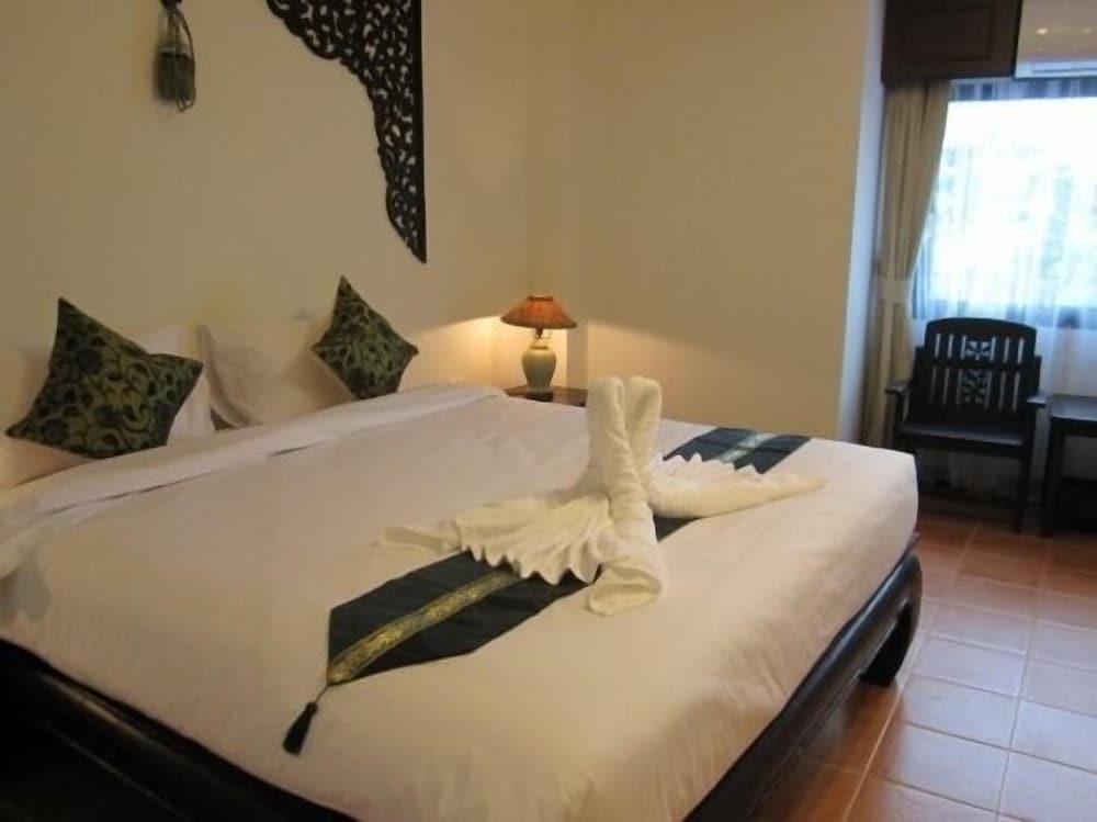 wangburapa grand hotel