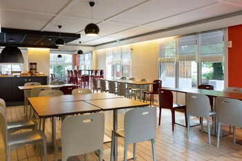 kyriad direct nancy sud vandoeuvre