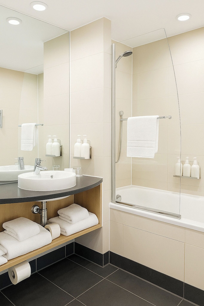 holiday inn salisbury stonehenge by ihg