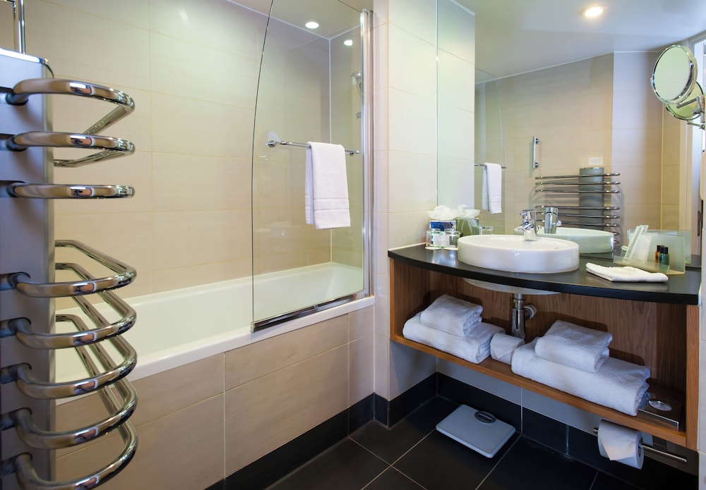 holiday inn salisbury stonehenge by ihg