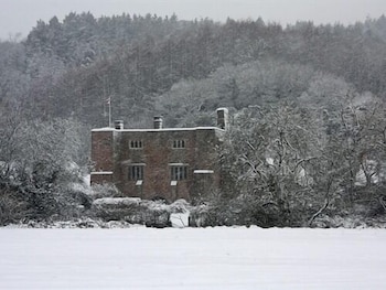 bickleigh castle hotel