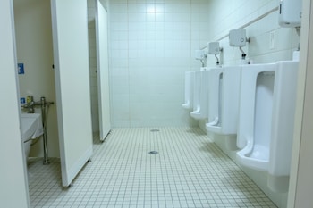 mens only capsule hotel asahi plaza shinsaibashi