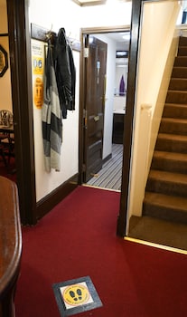 the fox and hounds hotel