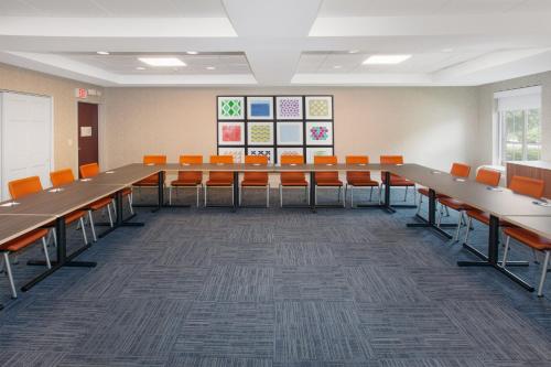 holiday inn express haskell wayne area by ihg