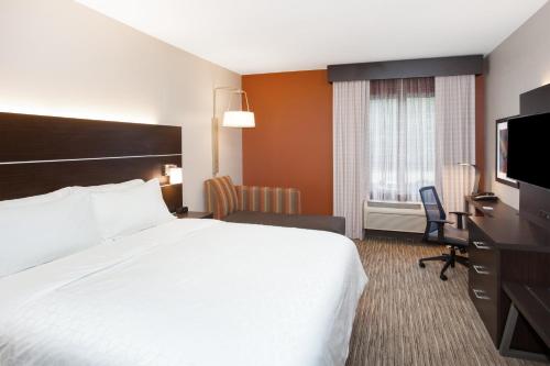 holiday inn express haskell wayne area by ihg