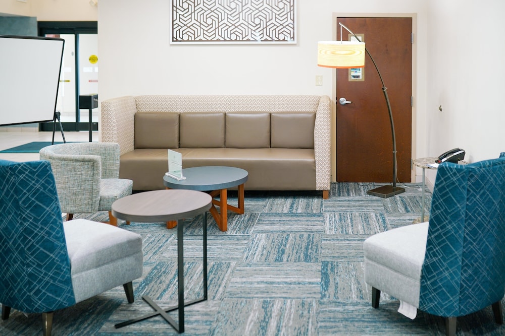 holiday inn express and suites hope mills fayetteville arpt by ihg
