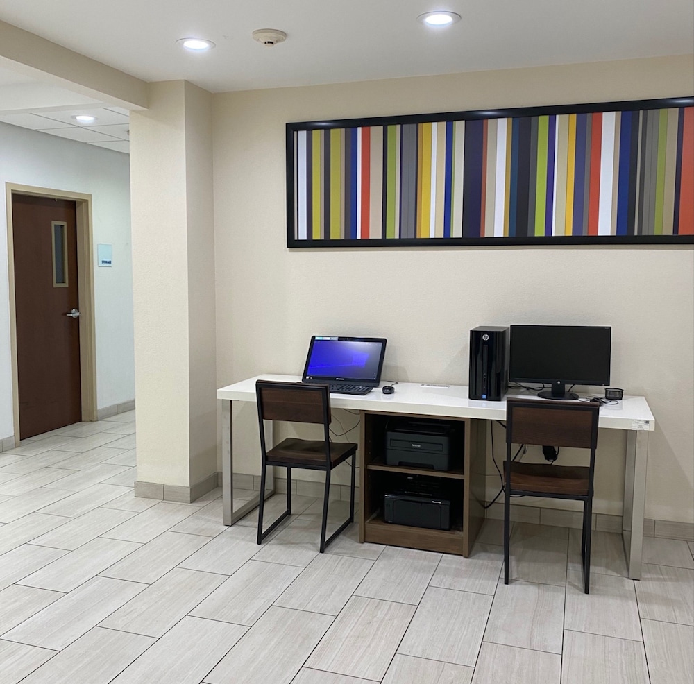 holiday inn express and suites hope mills fayetteville arpt by ihg