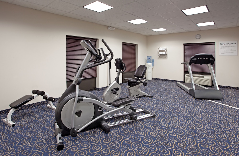 holiday inn express and suites hope mills fayetteville arpt by ihg