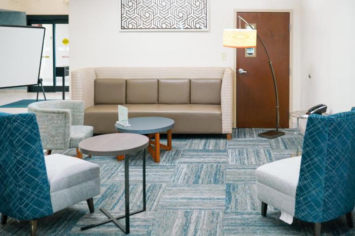holiday inn express and suites hope mills fayetteville arpt by ihg