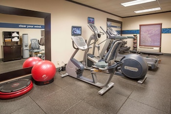 hampton inn and suites mobile providence park airport