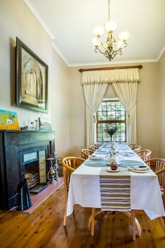 88 baron van reede guesthouse