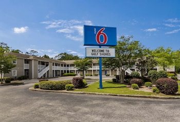 motel 6 gulf shores al