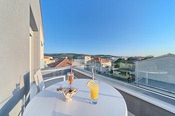 hotel trogirski dvori