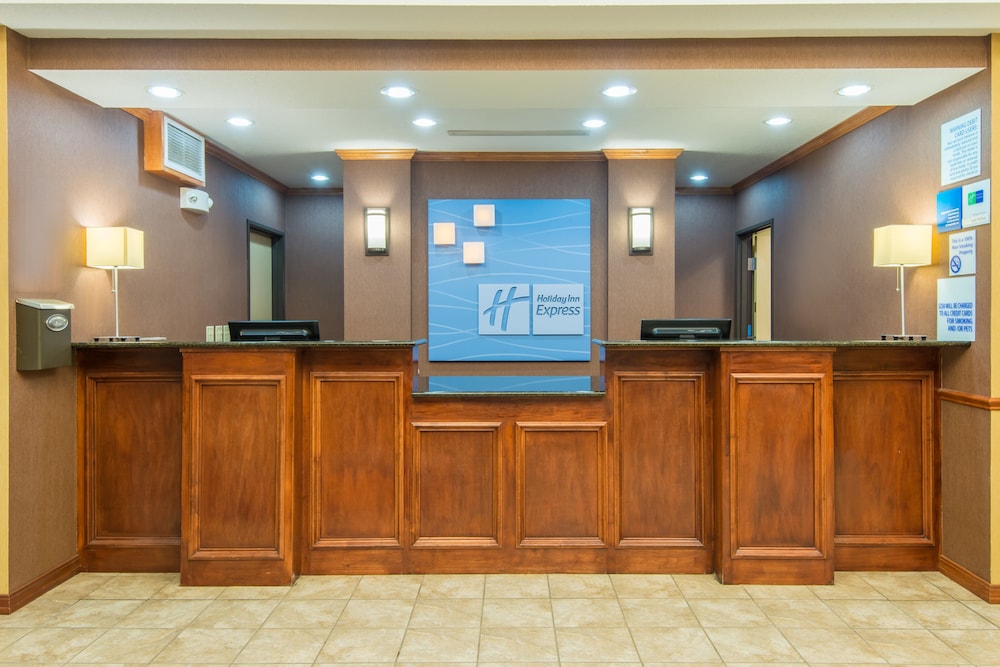 holiday inn express and suites el dorado kansas