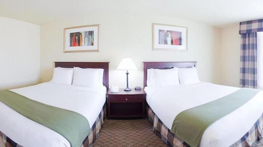 holiday inn express and suites el dorado kansas