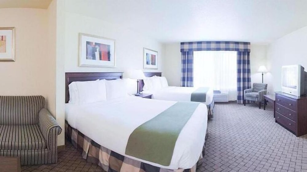holiday inn express and suites el dorado kansas