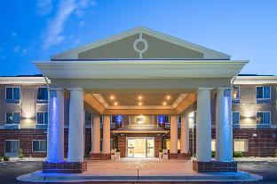 holiday inn express and suites el dorado kansas