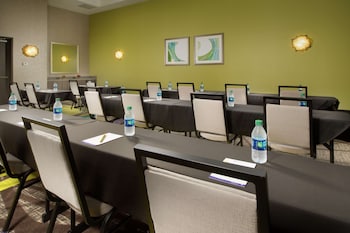 hilton garden inn college station