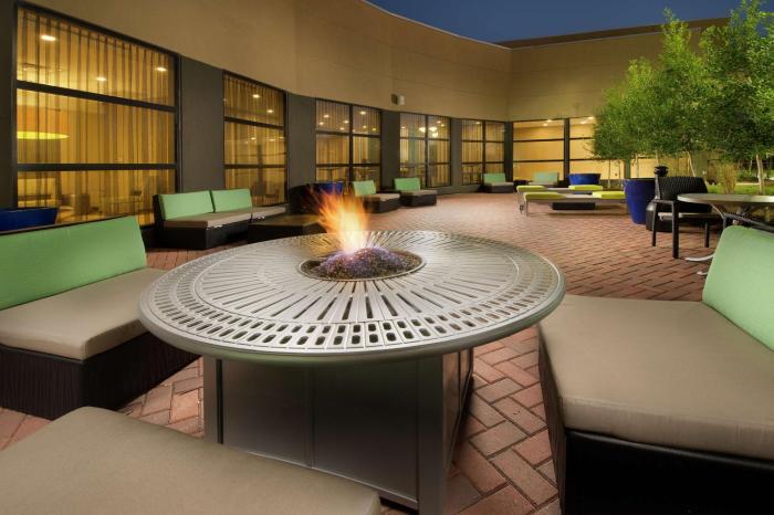 hilton garden inn college station