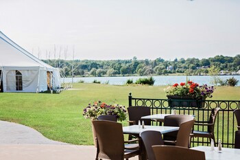 best western inn on the bay