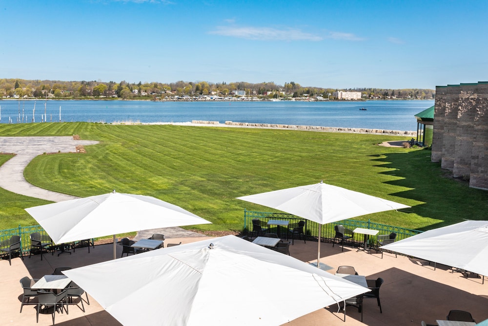 best western inn on the bay