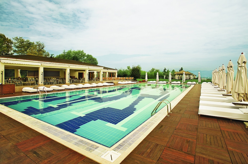richmond nua wellness spa adults only
