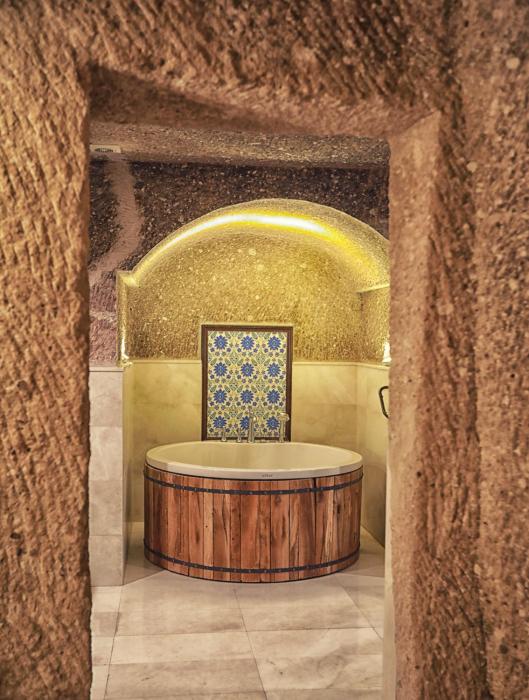 travellers cave hotel