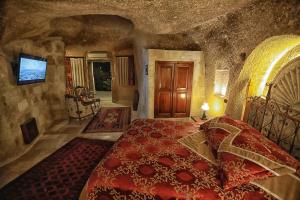 travellers cave hotel