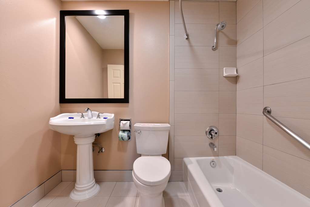 best western oxnard inn