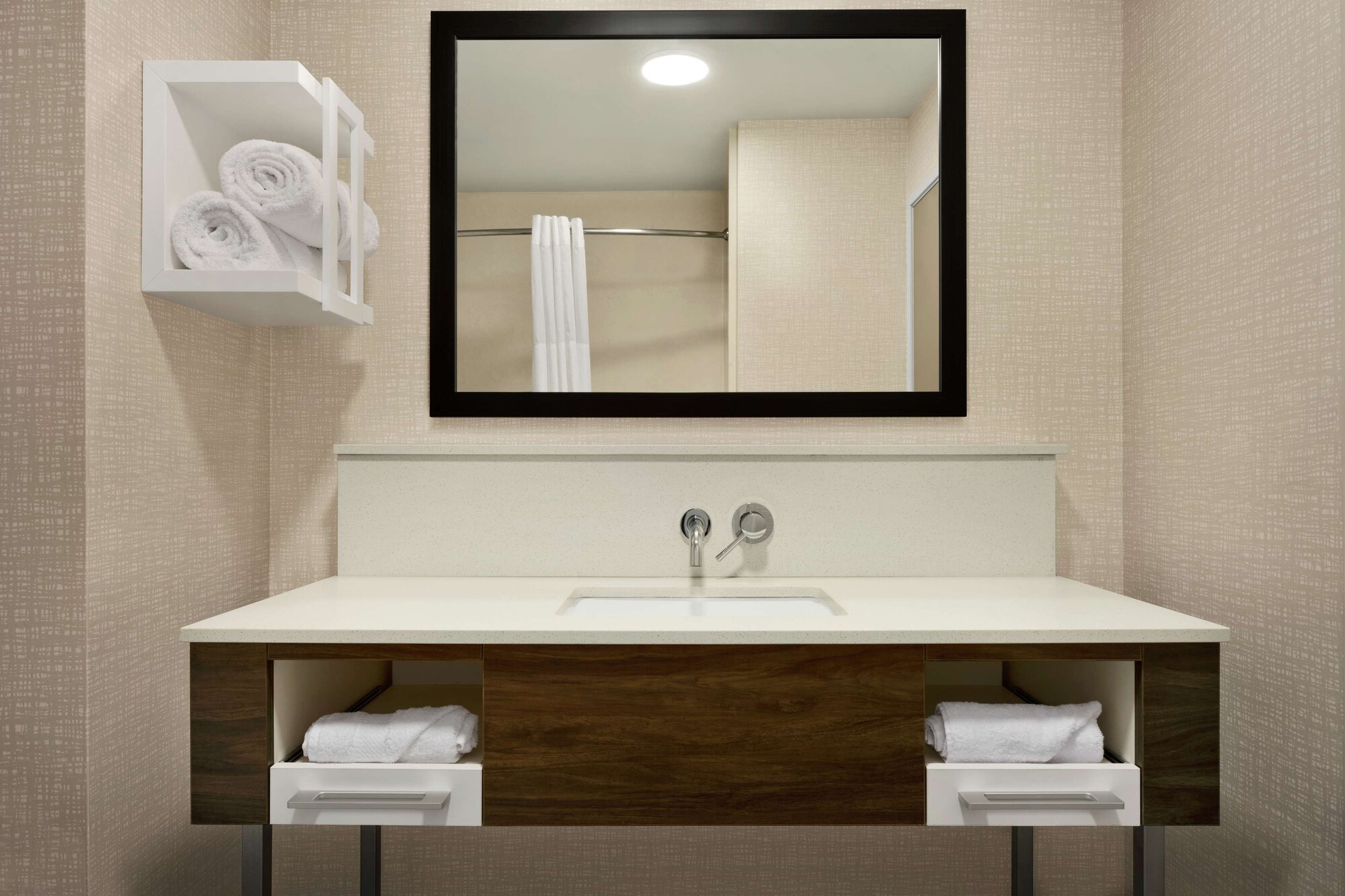 hampton inn and suites tacoma puyallup