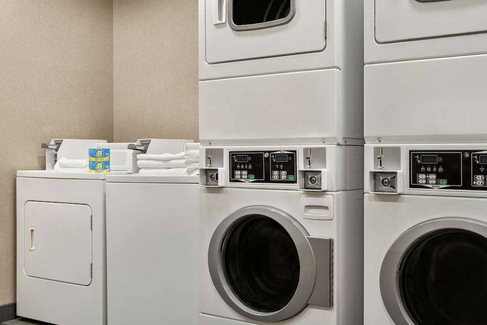 hampton inn and suites tacoma puyallup