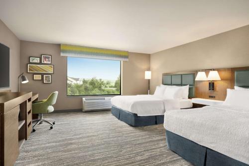 hampton inn and suites tacoma puyallup
