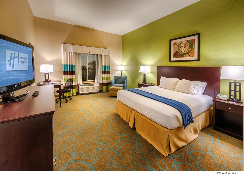 holiday inn express red bluff south redding area
