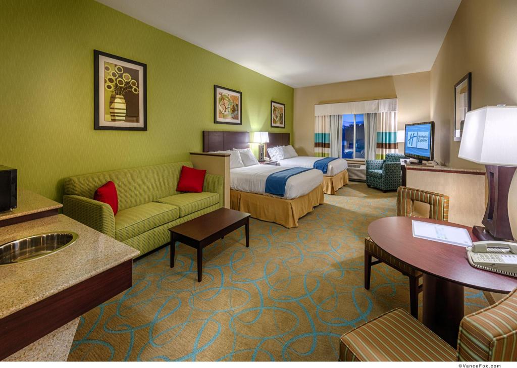 holiday inn express red bluff south redding area