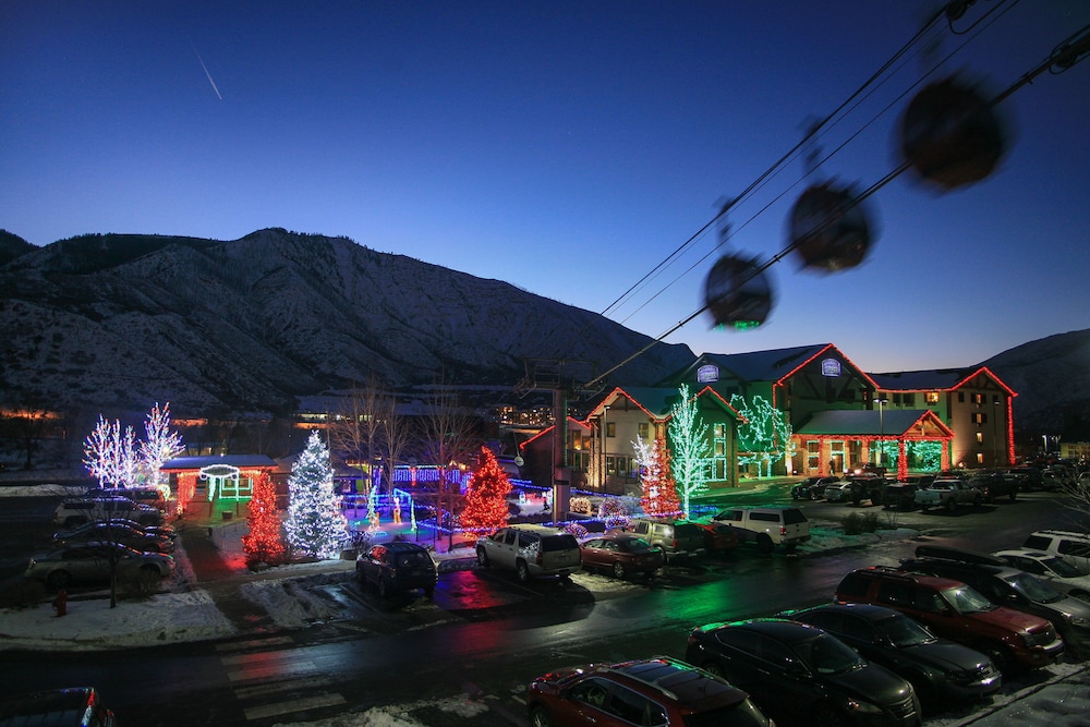 hotel glenwood springs